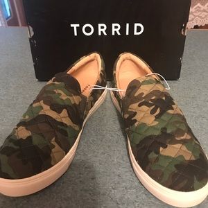 Camo shoes